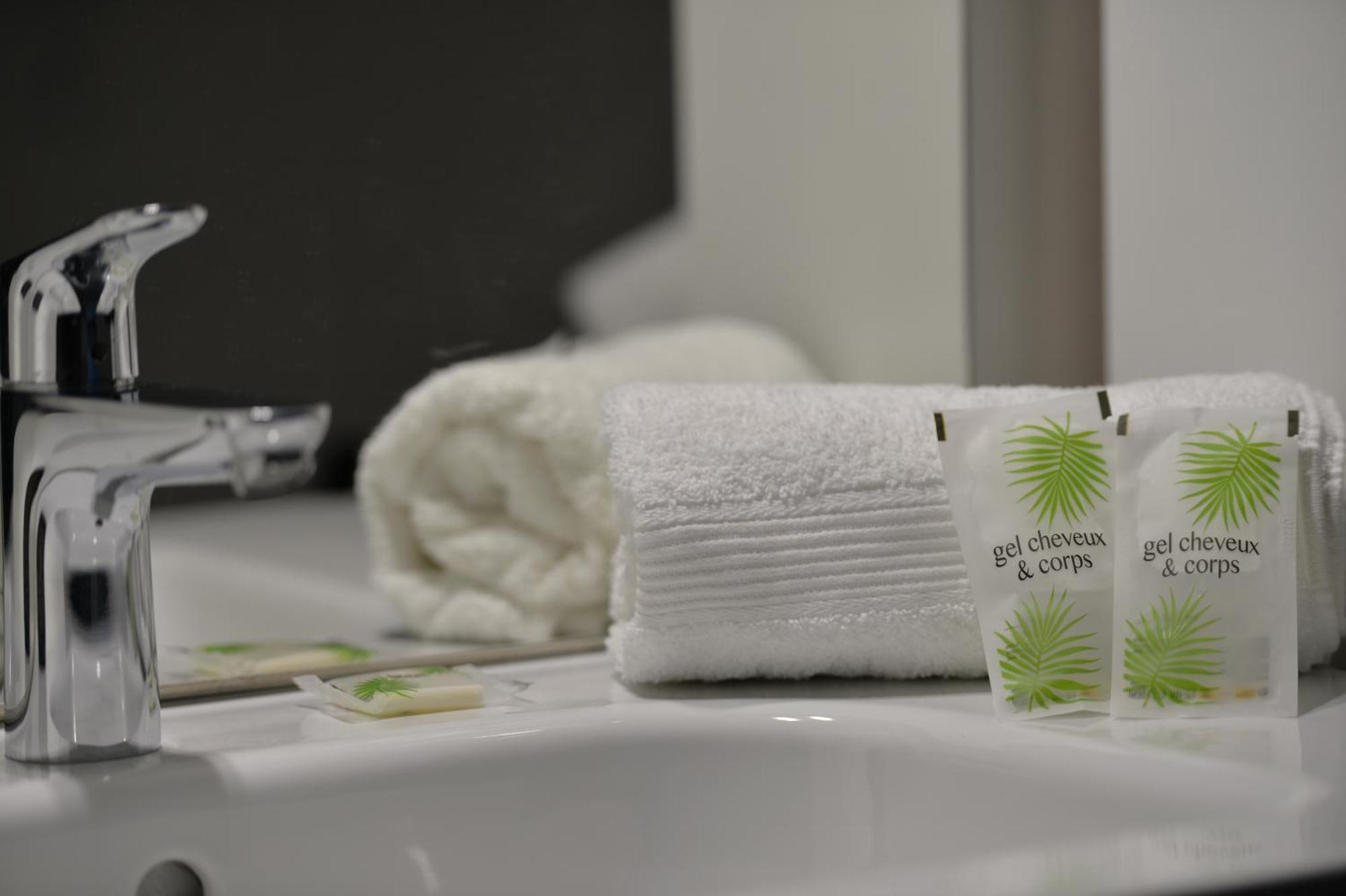Appartement Cosy Et Confortable A Deux Pas Du Lac 엑세네벡스 외부 사진